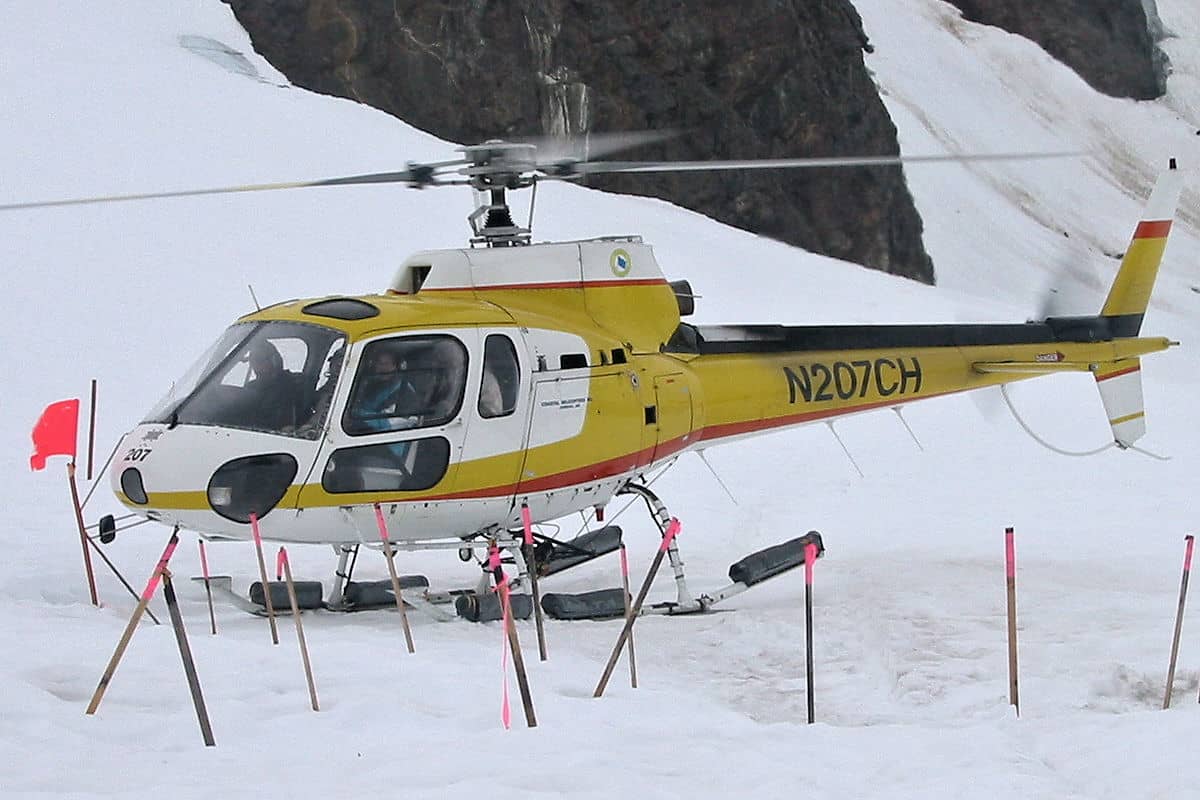 Coastal Helicopter on Herbert Glacier