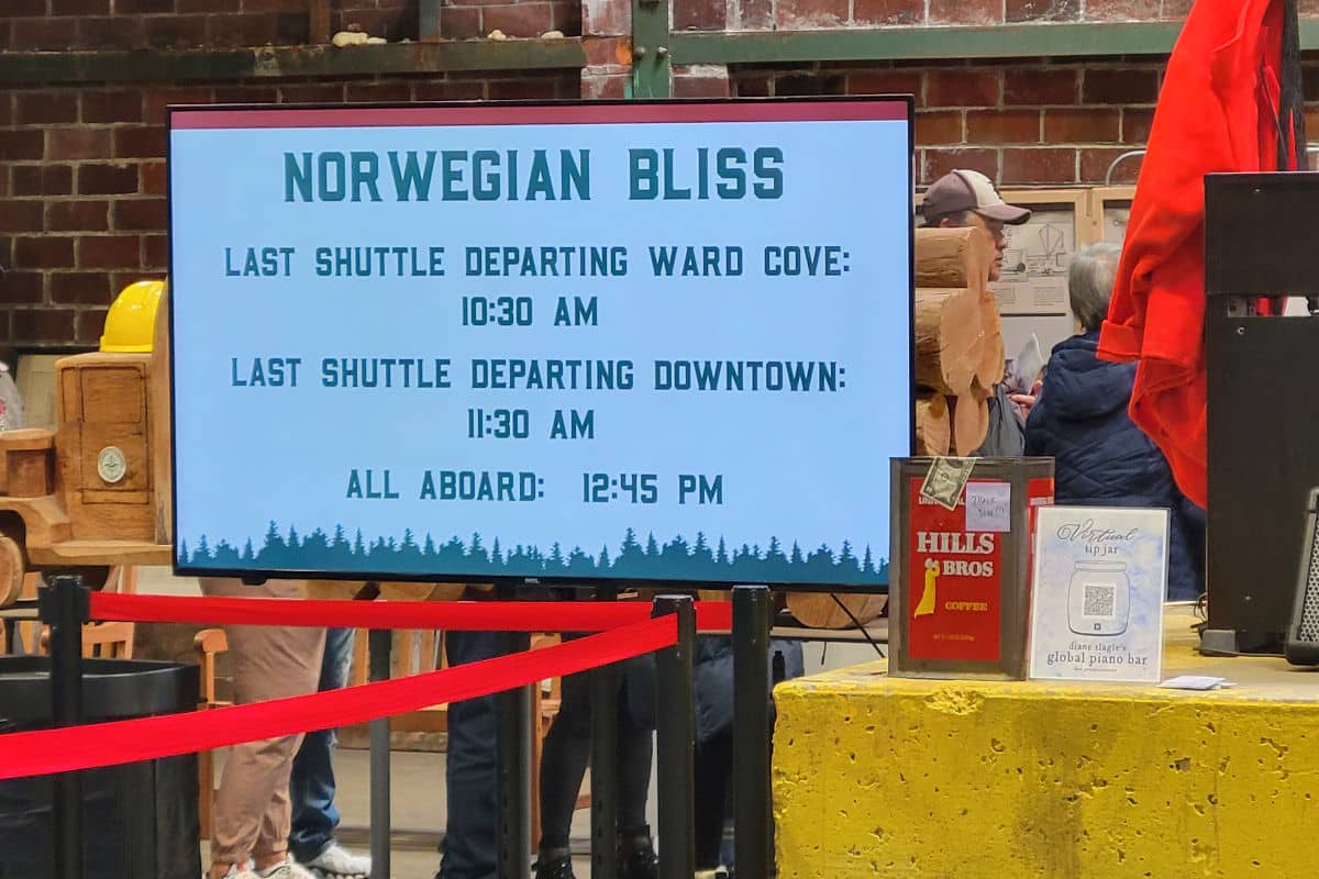 Norwegian Bliss shuttle times