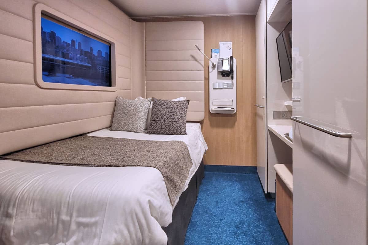 Norwegian Bliss studio cabin