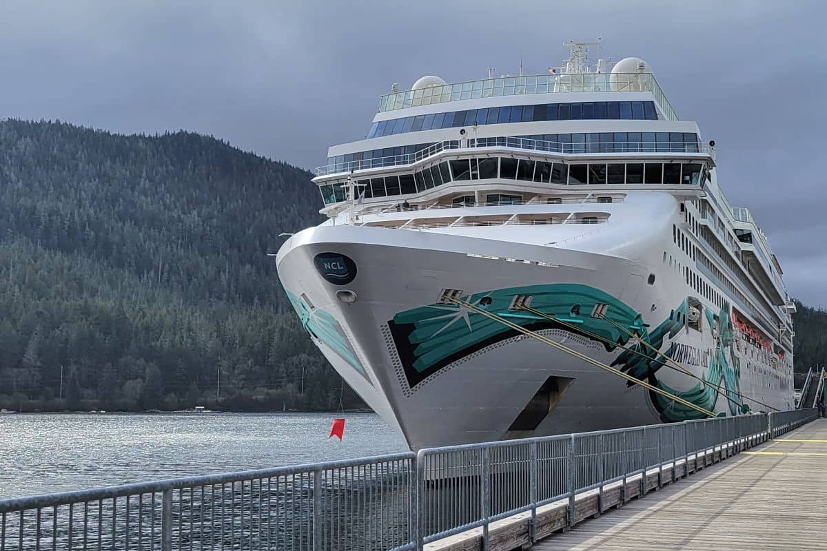 Norwegian Jade in Ward Cove