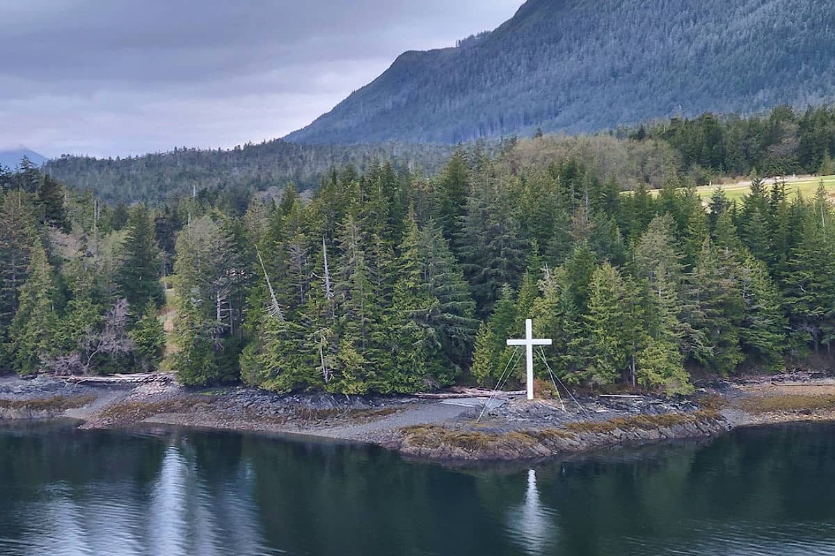 40-foot giant cross at Ward Cove