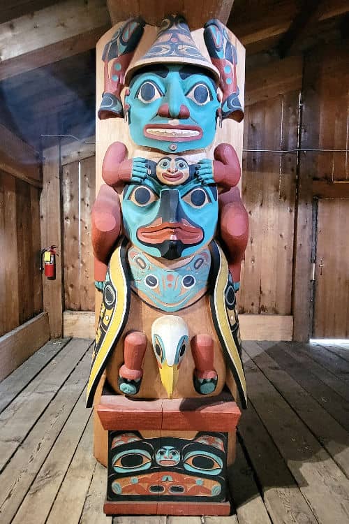 Tlingit house post - Respect for Self