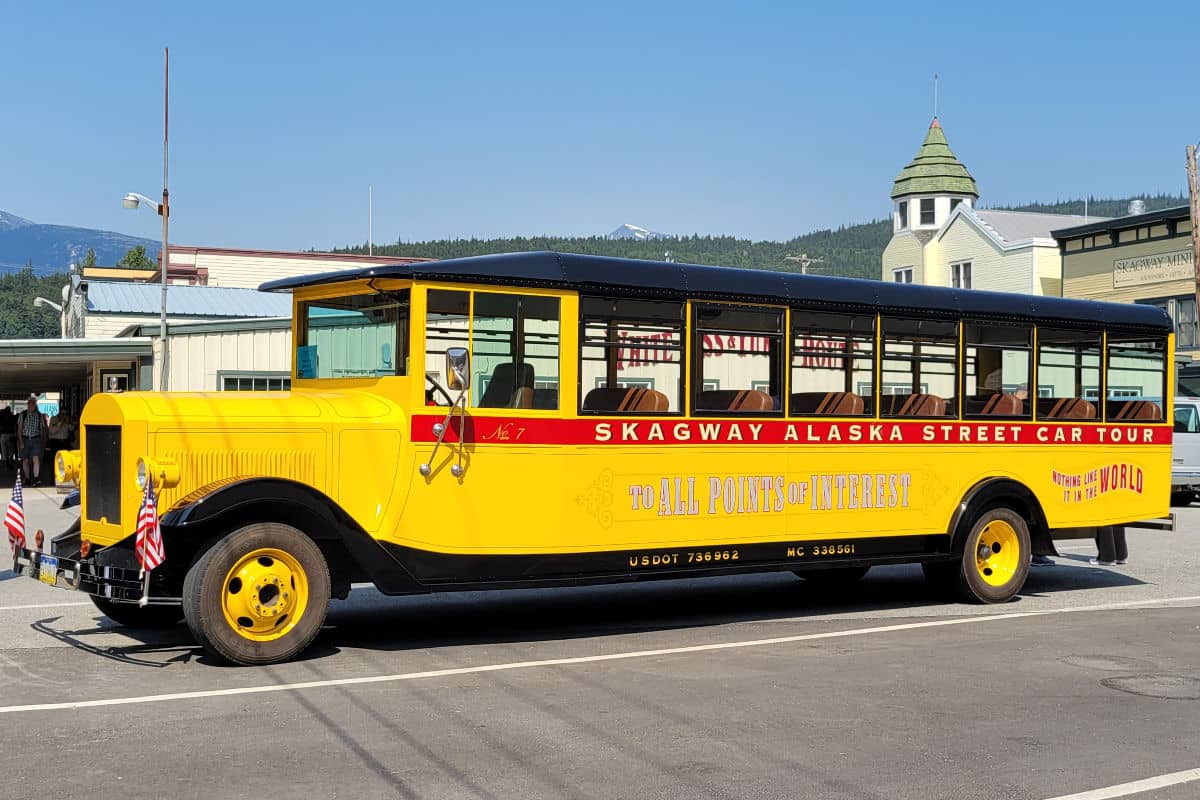 Skagway vintage street car